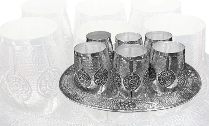 Elegant Silver<br> Gift Articles