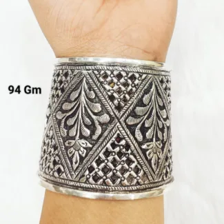 92.5% Pure Silver Hand Kada For Bridal In Antique Design-224468